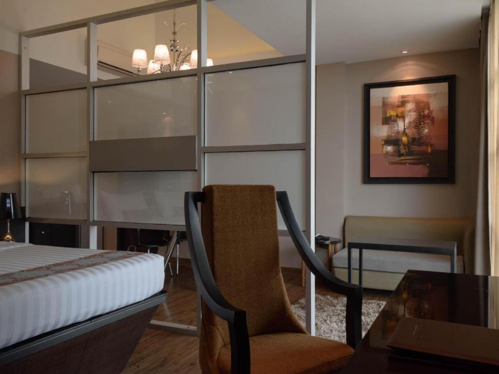 Gajahmada Avara Boutique Hotel Pontianak Exterior photo