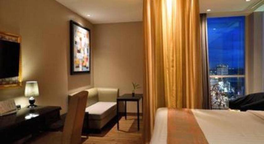 Gajahmada Avara Boutique Hotel Pontianak Exterior photo